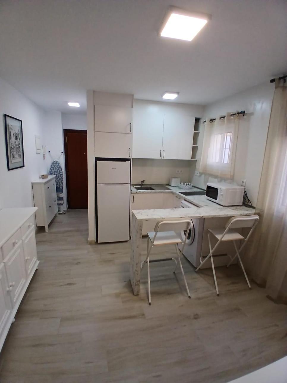 Apartamento Centrico Malaga Luaran gambar